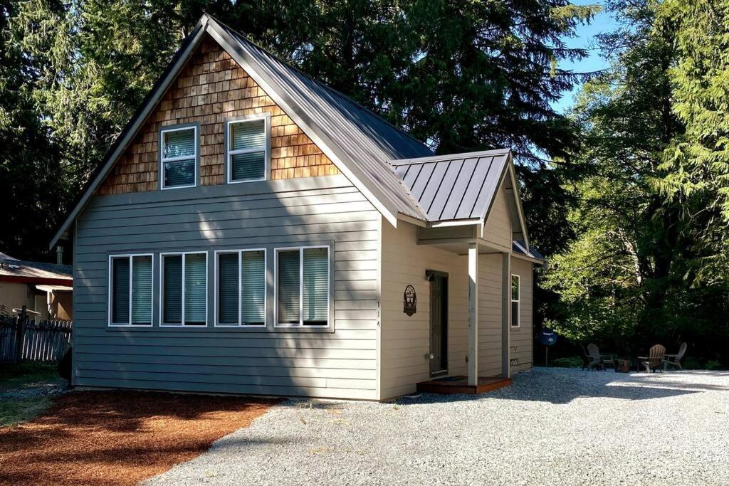 New Modern Cabin! 5Mi To Mt Rainier National Park! Hot Tub & Wifi Ashford Eksteriør bilde