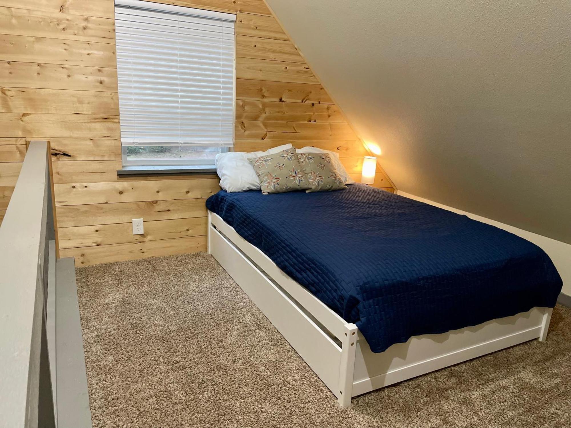 New Modern Cabin! 5Mi To Mt Rainier National Park! Hot Tub & Wifi Ashford Eksteriør bilde